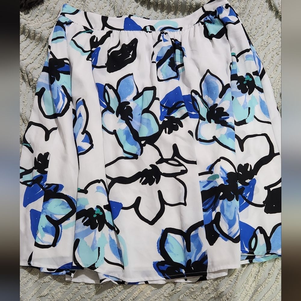 Elle Blue and Black Floral Midi Skirt
